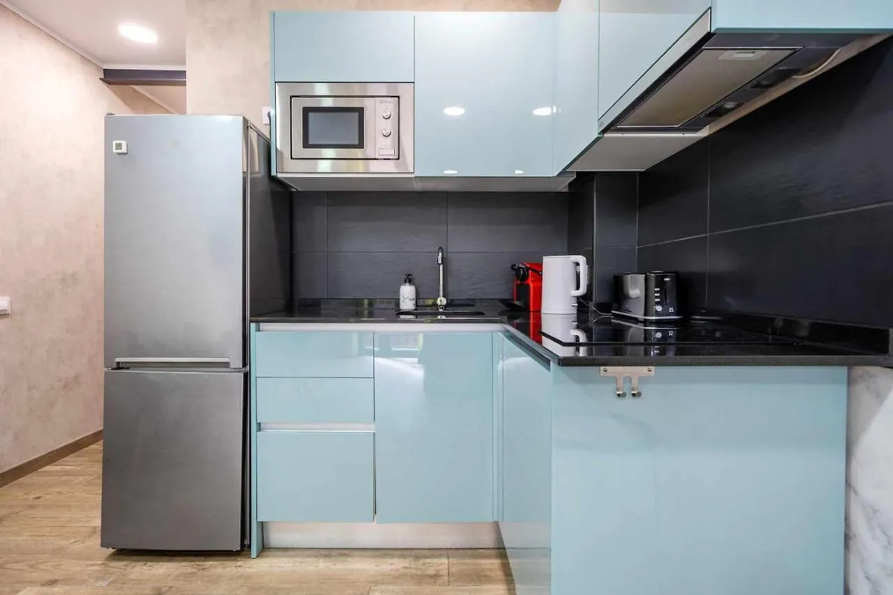 Apartments Lilia Reus 0*,  Spain