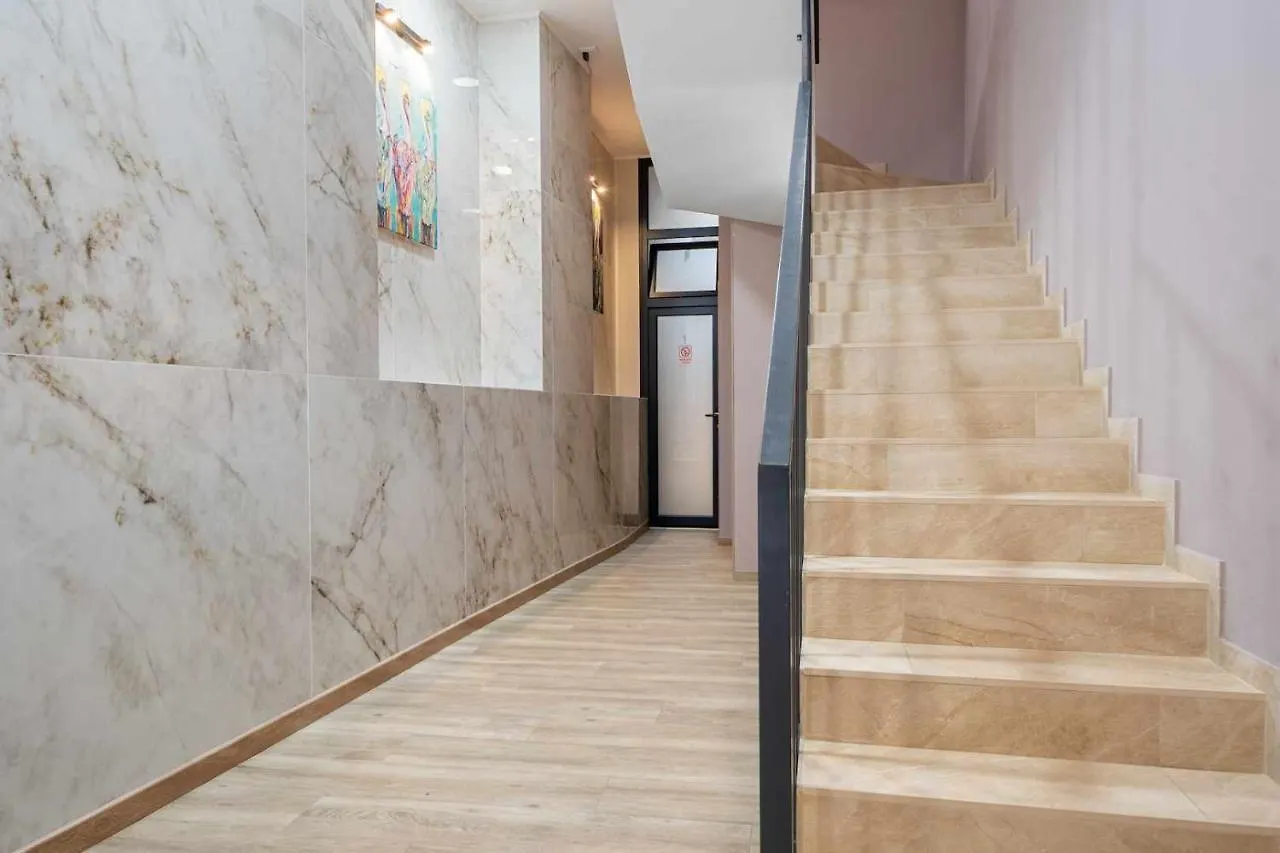 Apartments Lilia Reus 0*,